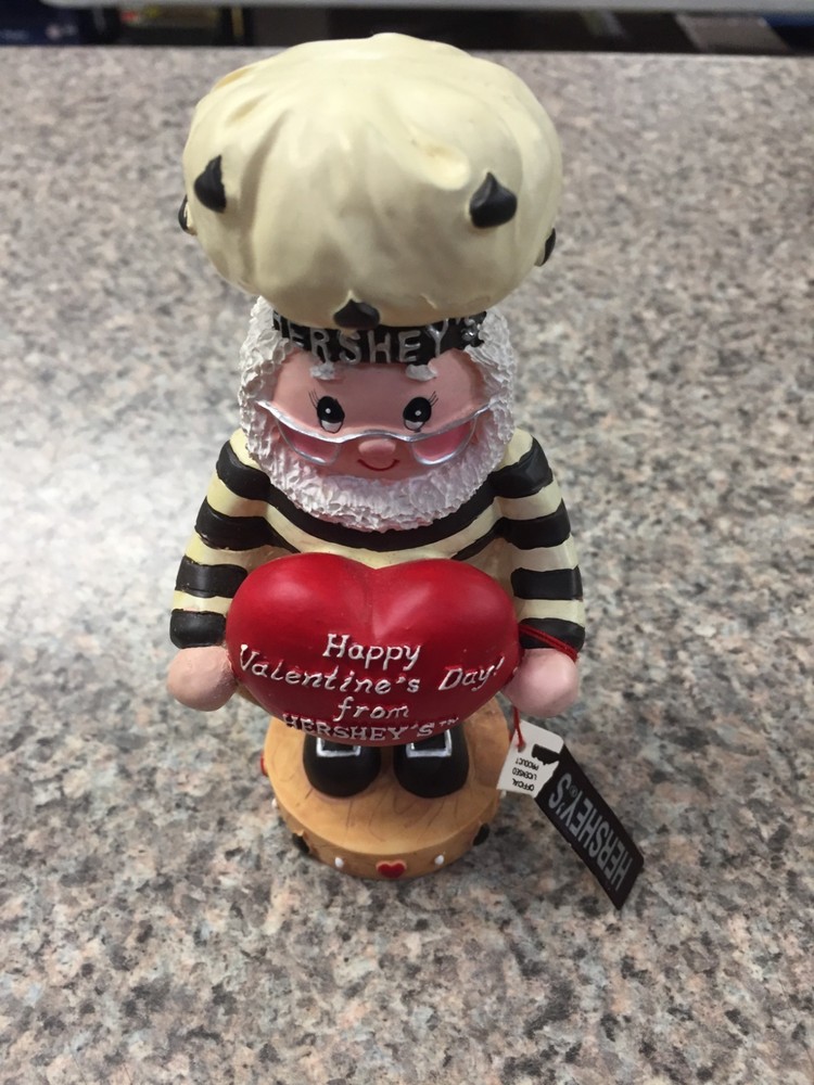 HERSHEY CHOCOLATE FIGURES - EXCELLENT CONDITION - NO BOX - MAKE OFFERS!!!!