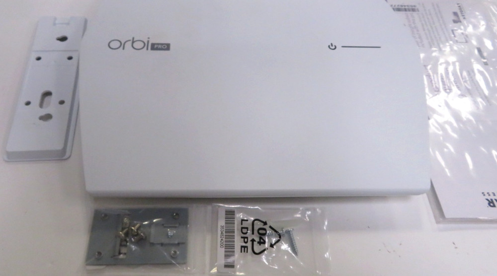 NETGEAR Orbi Pro SRC60-100NAS Wireless Range Extender – IEEE 802.11ac – USED