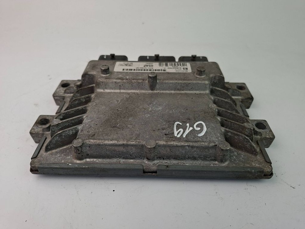 Ford Focus 2005 Engine Control Module ECU 8V2112A650SF GENUINE