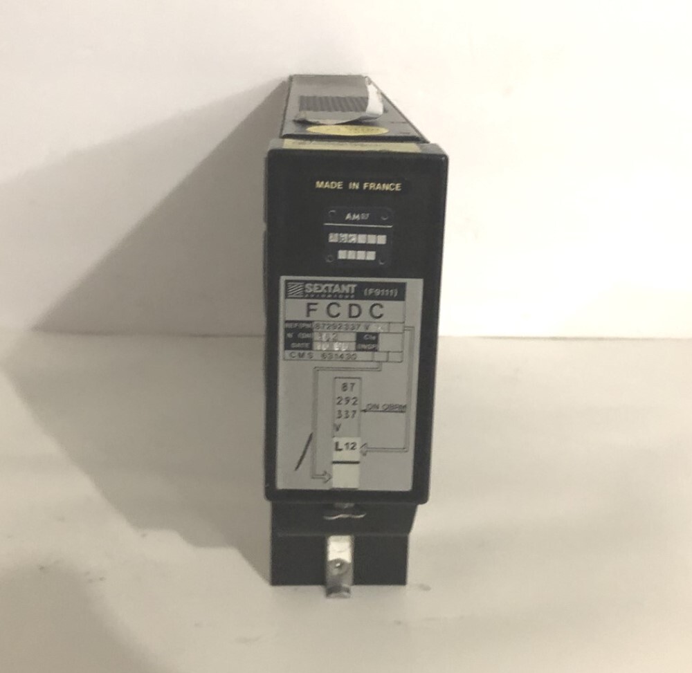 Sextant Aircraft Flight Control Data Concentrator P/N 87292337V04L12