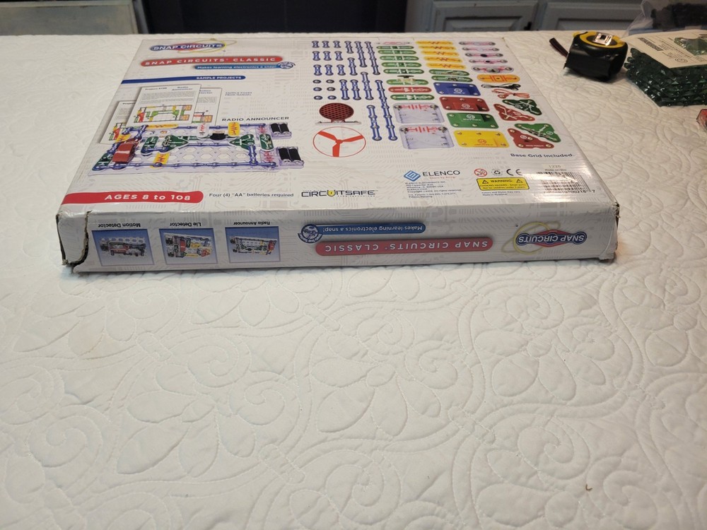 Elenco Snap Circuits SC300 Electronics Kit