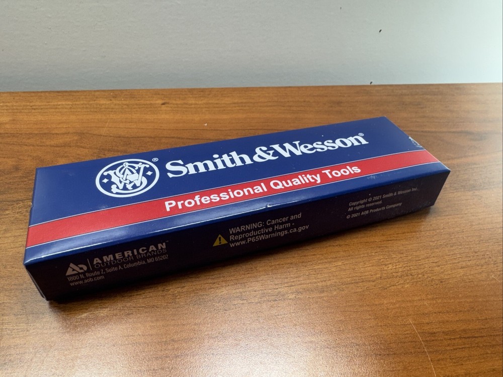 Smith & Wesson Boot Fixed Knife 3" Stainless Steel Blade Tan Rubber Handle