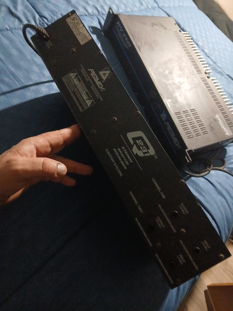 Pevey Q231 Stereo Graphic Equalizer