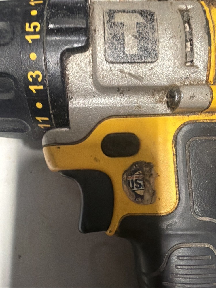 DEWALT DCD985 20V