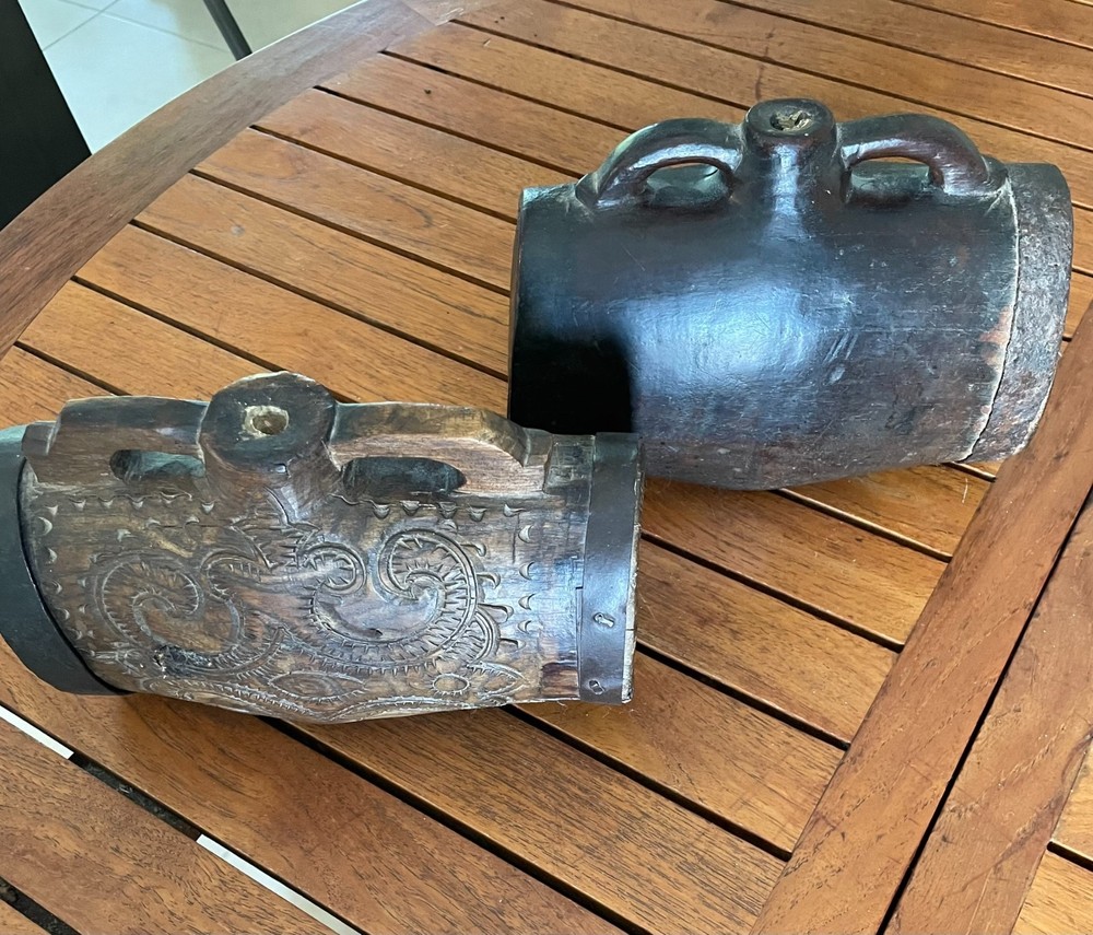 Antique wood sculpted flask 1700's