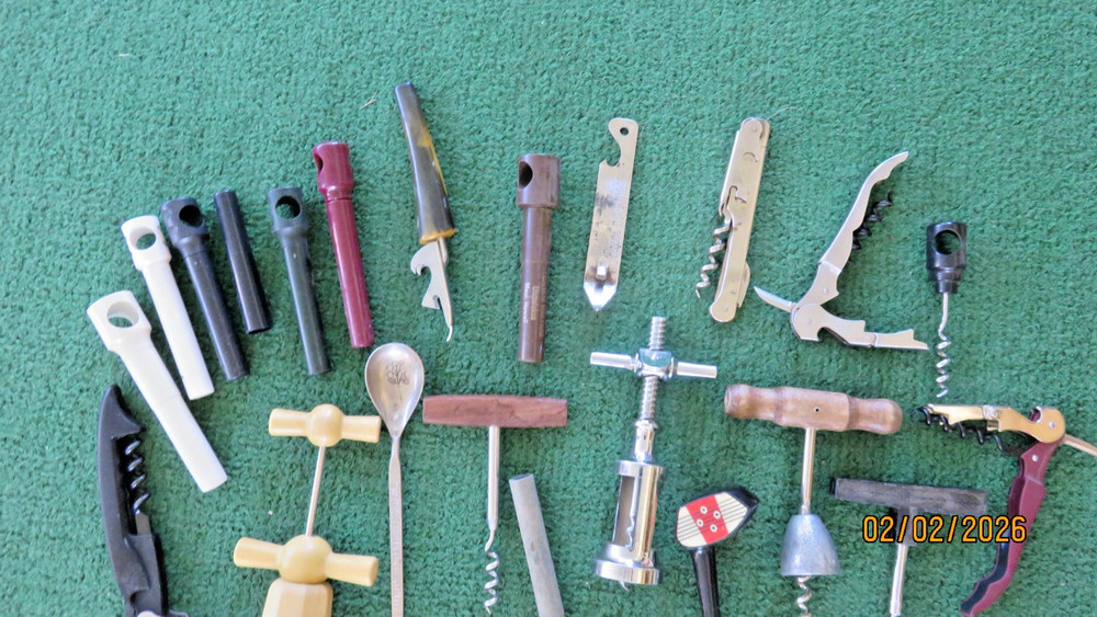 Various Vintage Wine Openers, Corkscrews & Bottle Openers