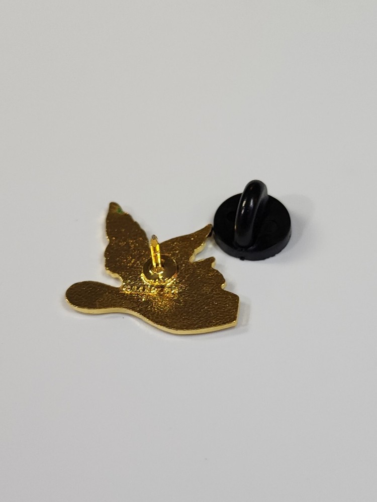 Red Bird & Bowling Pin 200 Score Lapel Pin *
