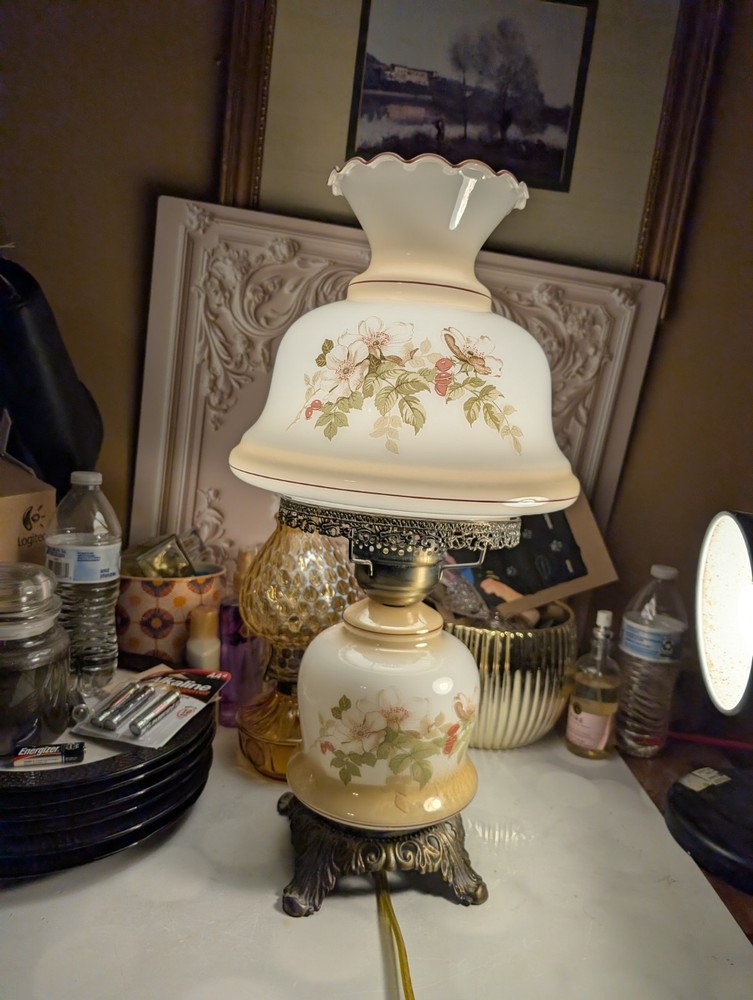 GWTW Vintage Table Lamp