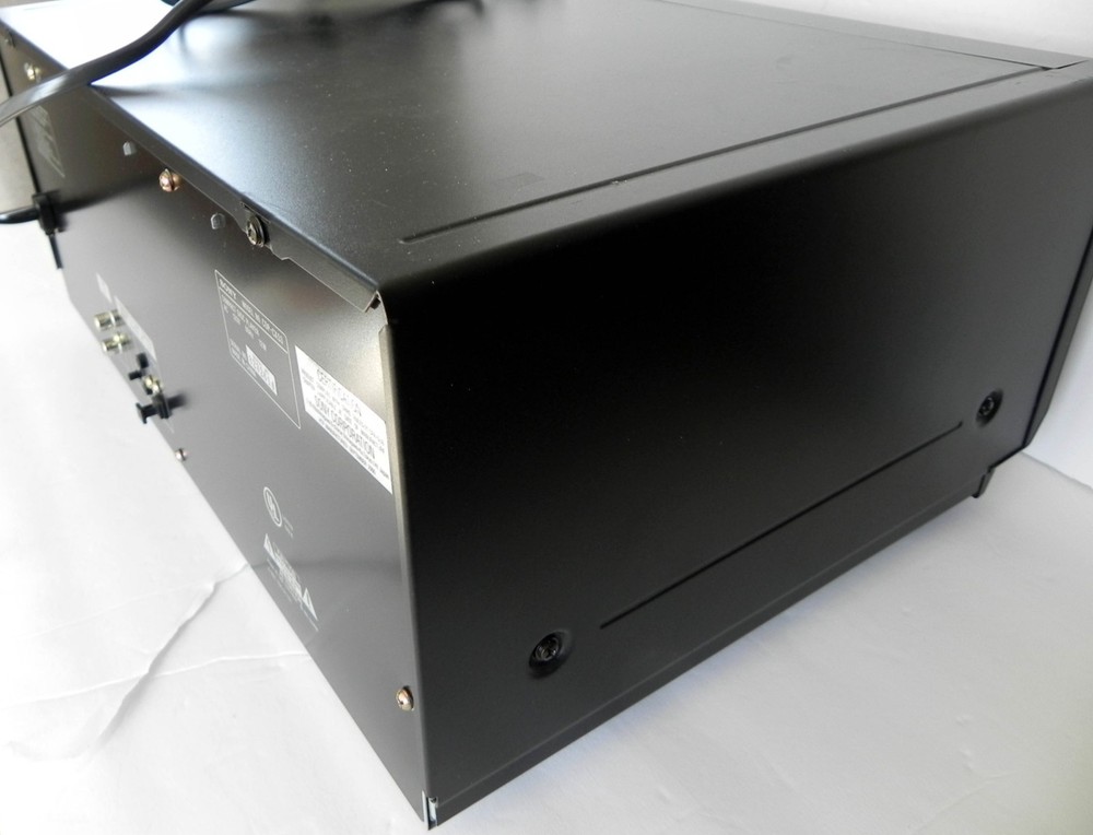 Sony CDP-CX53 50 Disc CD Changer with remote EUC