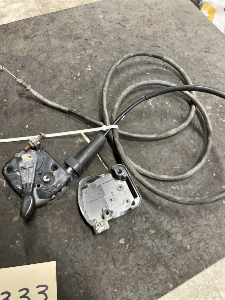 ATV 2003 ARCTIC CAT 300cc 4x4 THROTTLE LEVER + CABLE