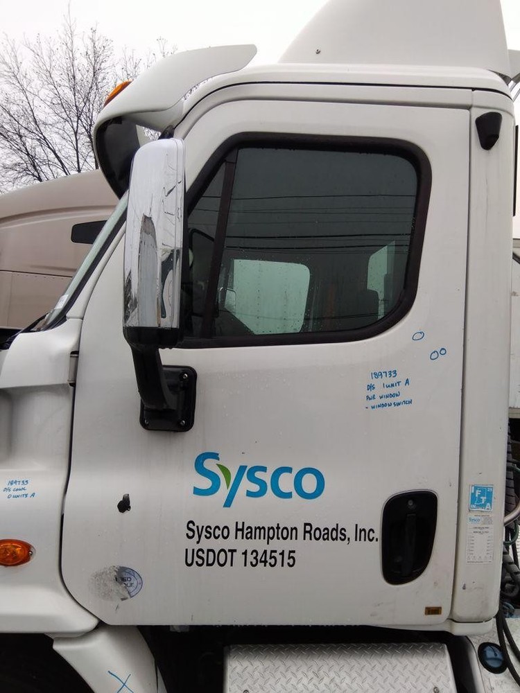 For 2016 FREIGHTLINER CASCADIA 113 DOOR ASSEMBLY Left ,  MD