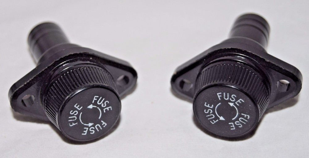 2 BUSS HPC K JJ 20A 300V Fuse Holders