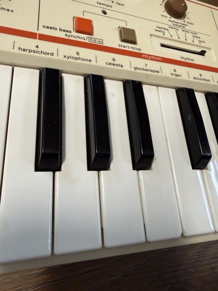Casio Casiotone MT-40 Keyboard 1980s Works Read Description
