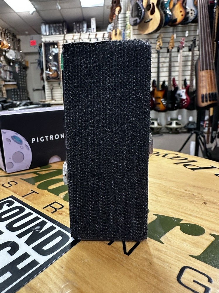 Pigtronix Moon Pool Dynamic Tremvelope Phaser