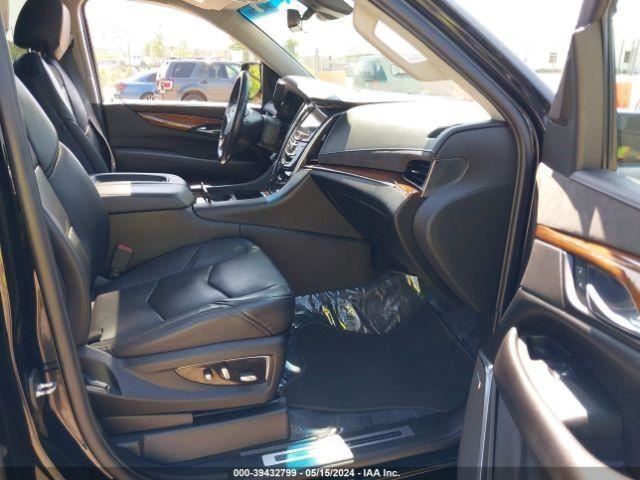 ESCALADE 2019 Air Shutter 1896181