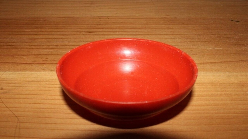 Toy Dishes ~ Tupperware bowl: orange red