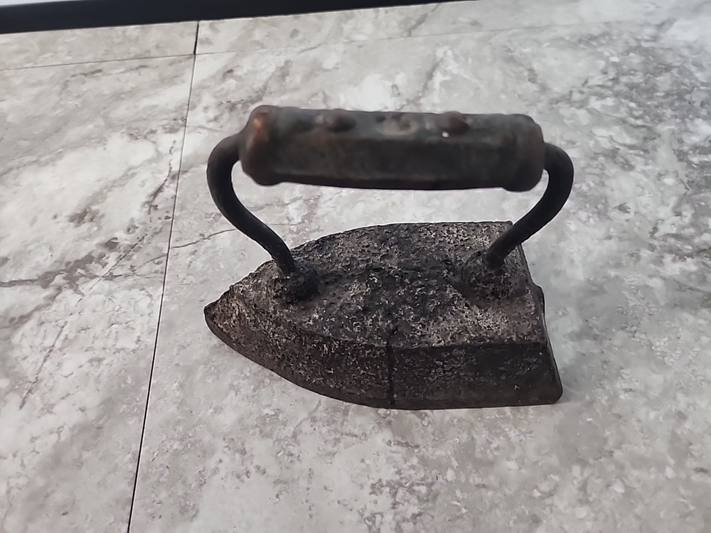 Vintage cast iron iron