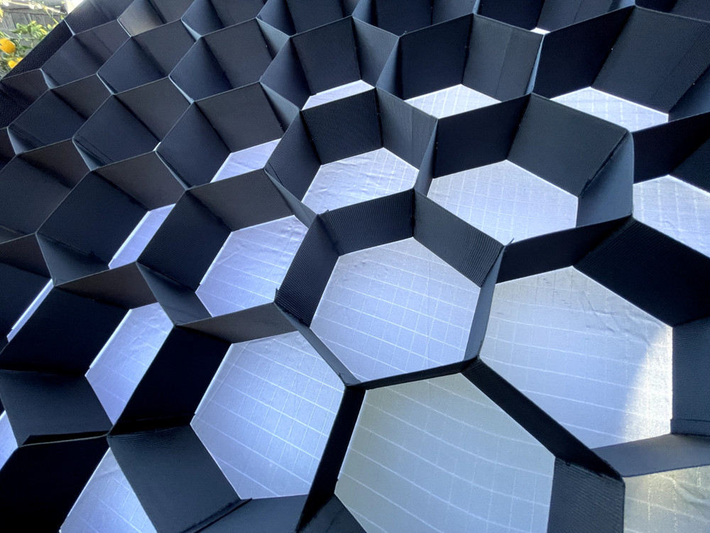 8' x 8' - Hexo Control Grid Soft Egg Crate w/Carry Case ( LCD )