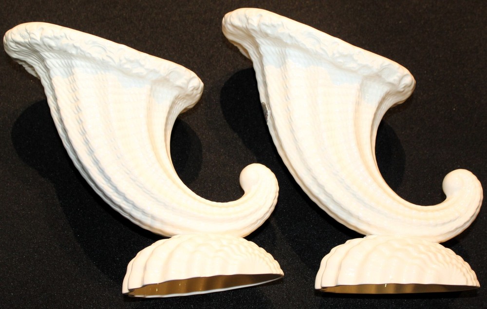 Spode Cornucopia Horn Of Plenty Pair Of Vases