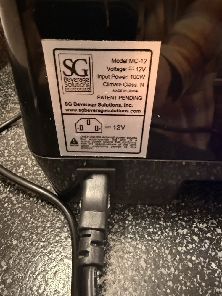 SG Beverage Solutions MC-12 Countertop Beverage Cooler – Tested & Working