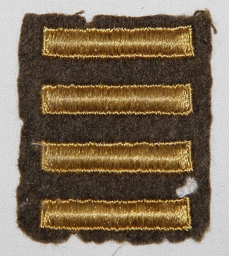 ORIGINAL WWII EMBROIDERED ON WOOL 4 BAR OVERSEAS STRIPES, UNIFORM PATCH