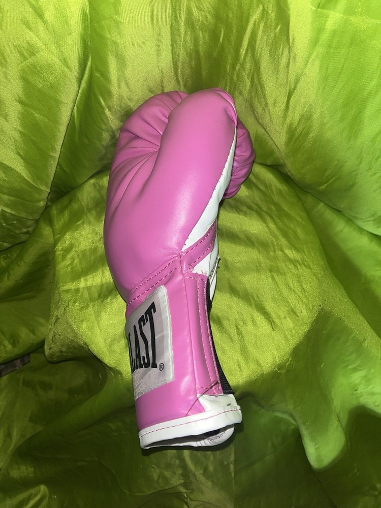 Everlast Advance Training Boxing Gloves Pink/White, 12oz