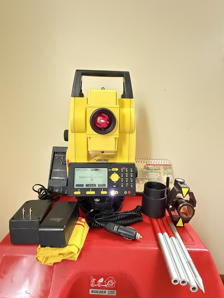 Leica BUILDER R100M power SET Total Station