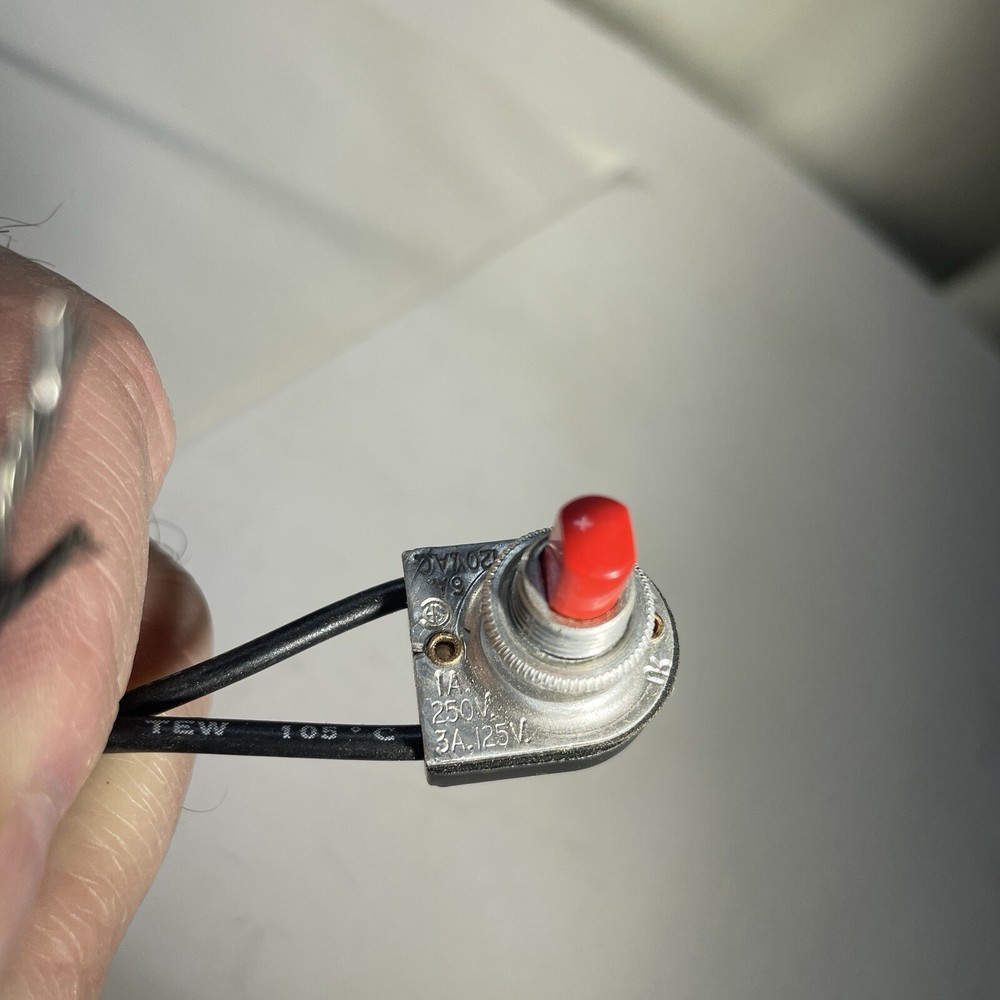 2 pushbutton switches lamp light part N