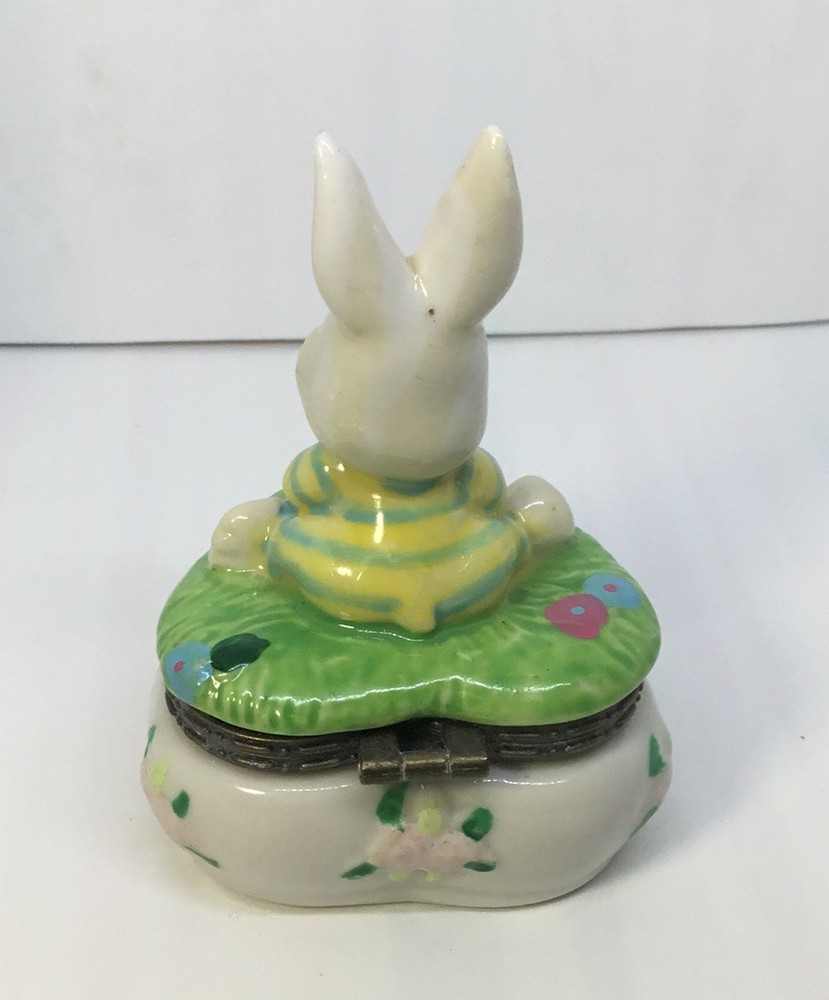 Easter Heart Shaped Bunny Trinket Box