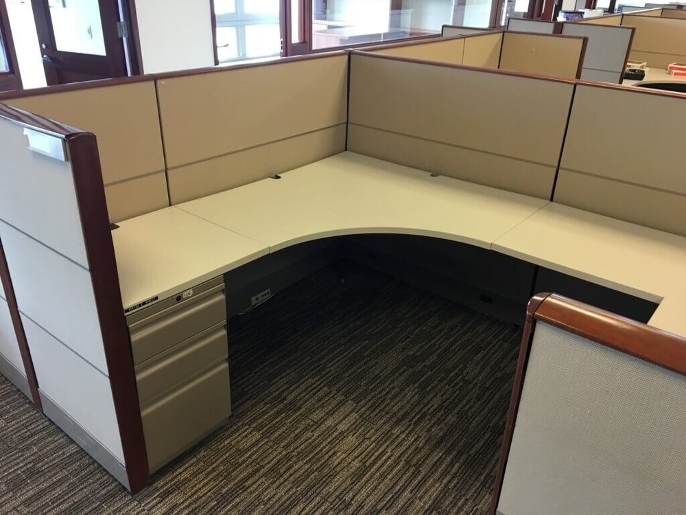 Knoll Dividends 8x6 Used Cubicles
