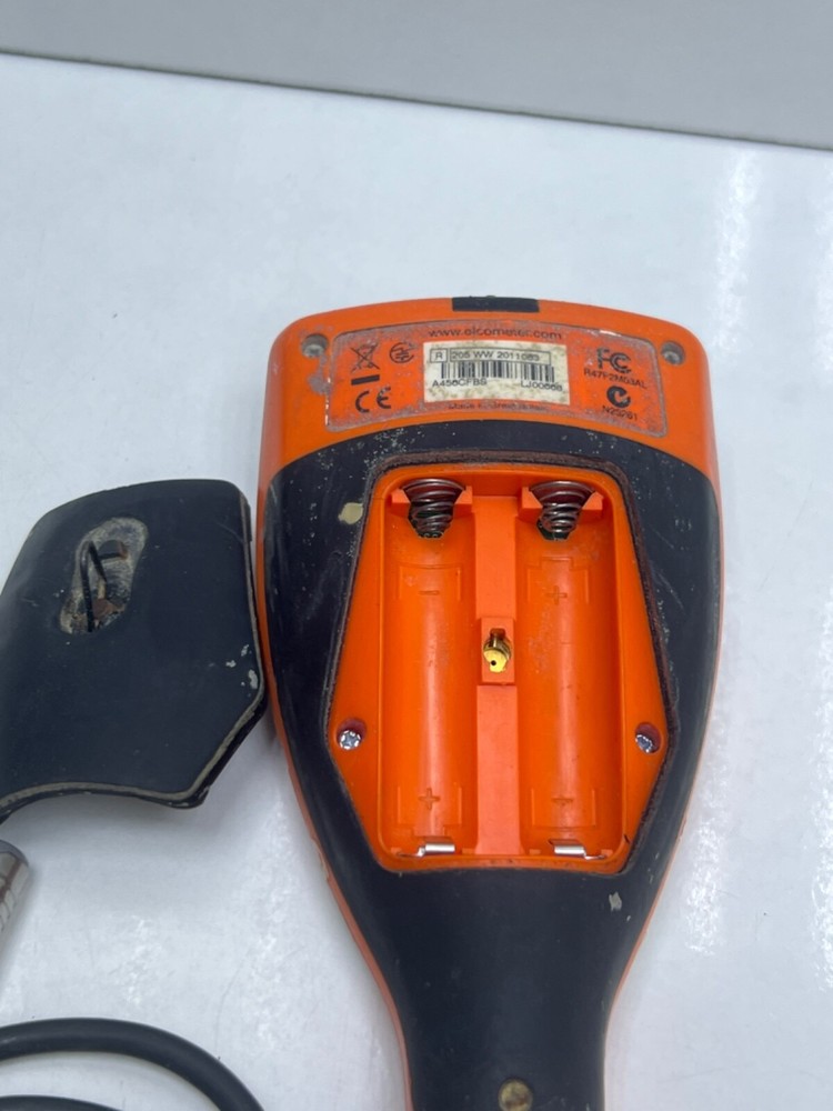 ELCOMETER 456 MODEL A456CFBS WITH ELCIMETER PROBE F2