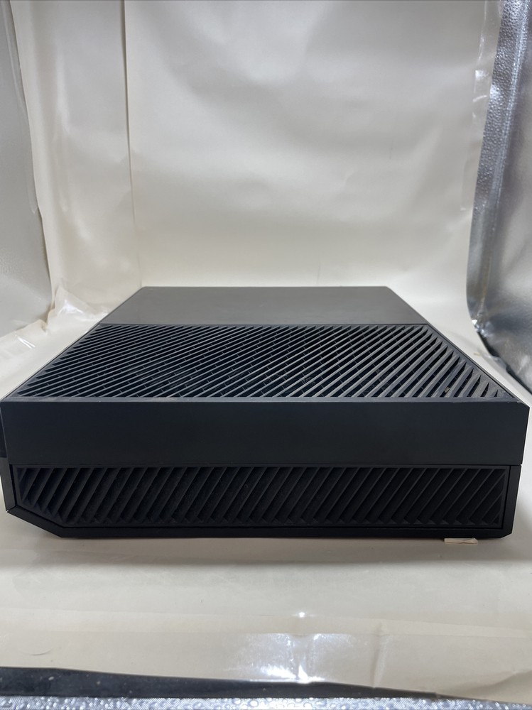 Microsoft XBOX One 1540 Console unit only