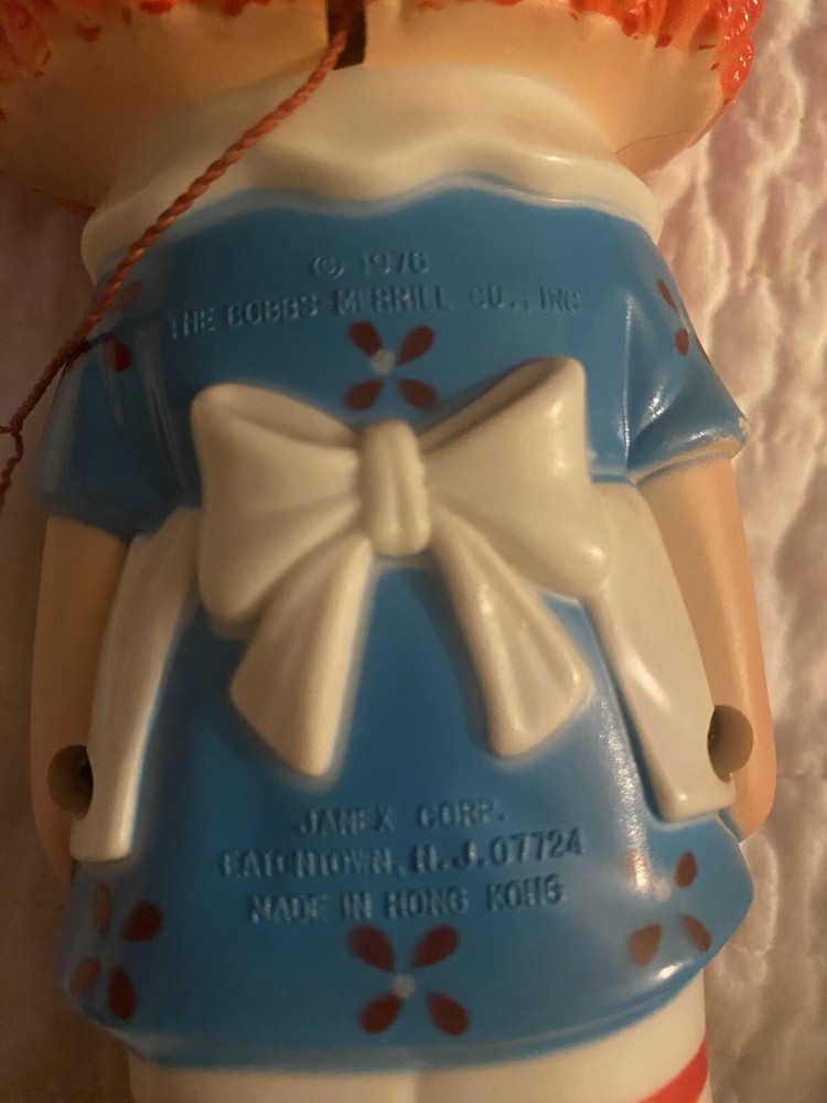 Vintage 1976 Bobbs-Merrill Co. Raggedy Ann Plastic Flashlight