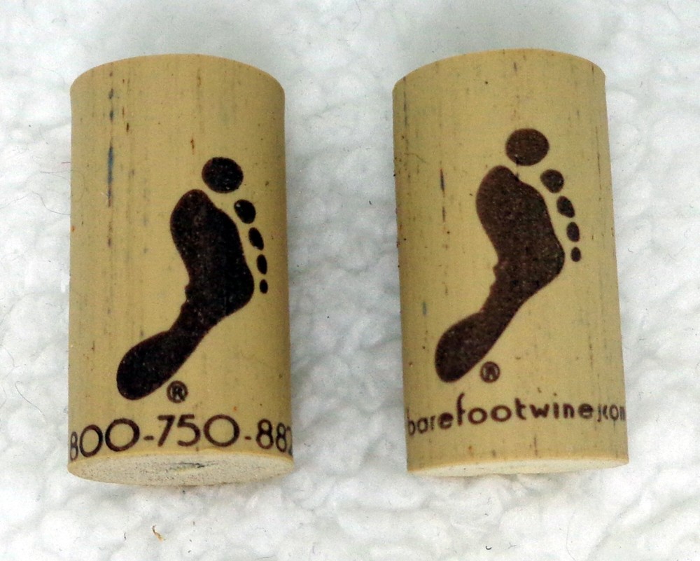 Corks: HANG TEN 26/Lot