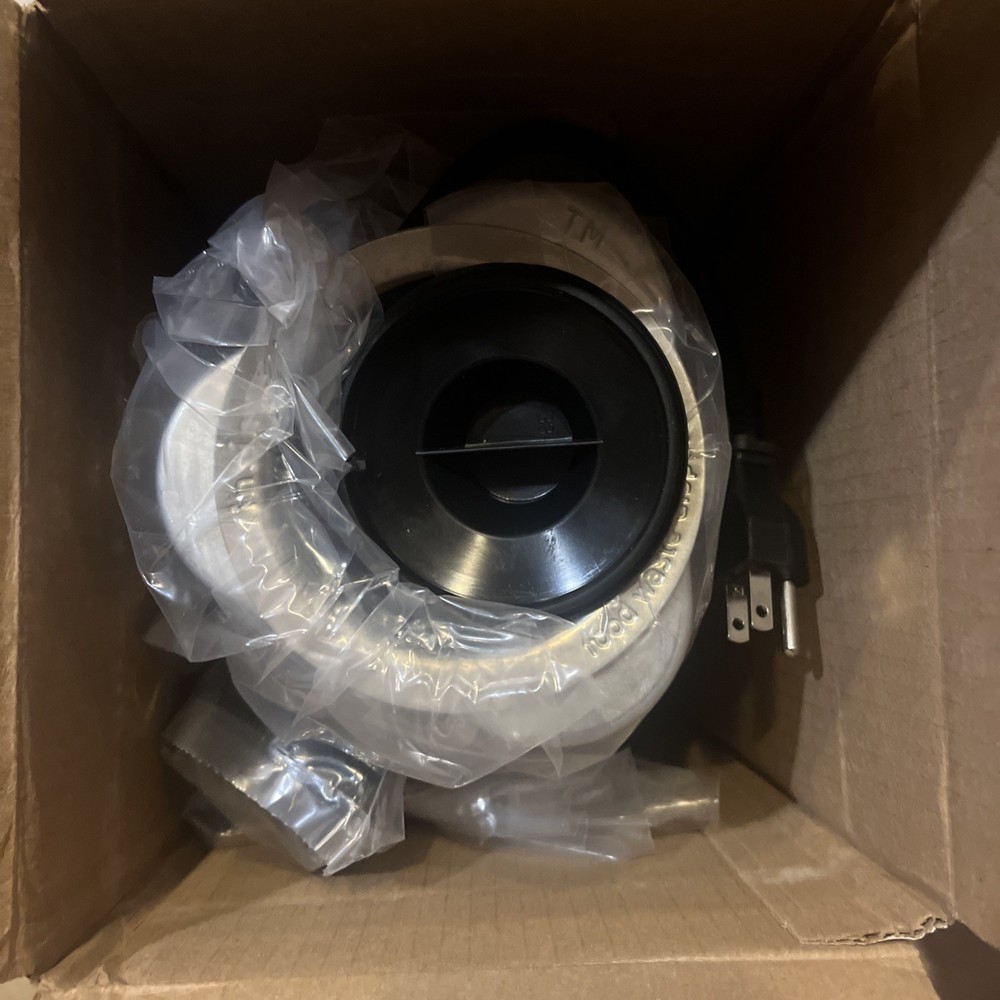 InSinkErator Essentials ES30 1/3 HP Motor-NEW/open Box To Inspect