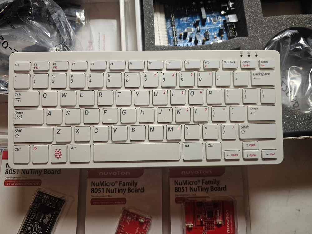 raspberry pi 400 keyboard PLUS VARIOUS DEVELOPMENT TOOLS HUGE LOT