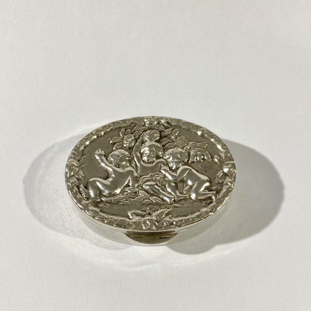 Vintage Solid Silver Italian Pillbox , Hallmarked with boys in romantic scene