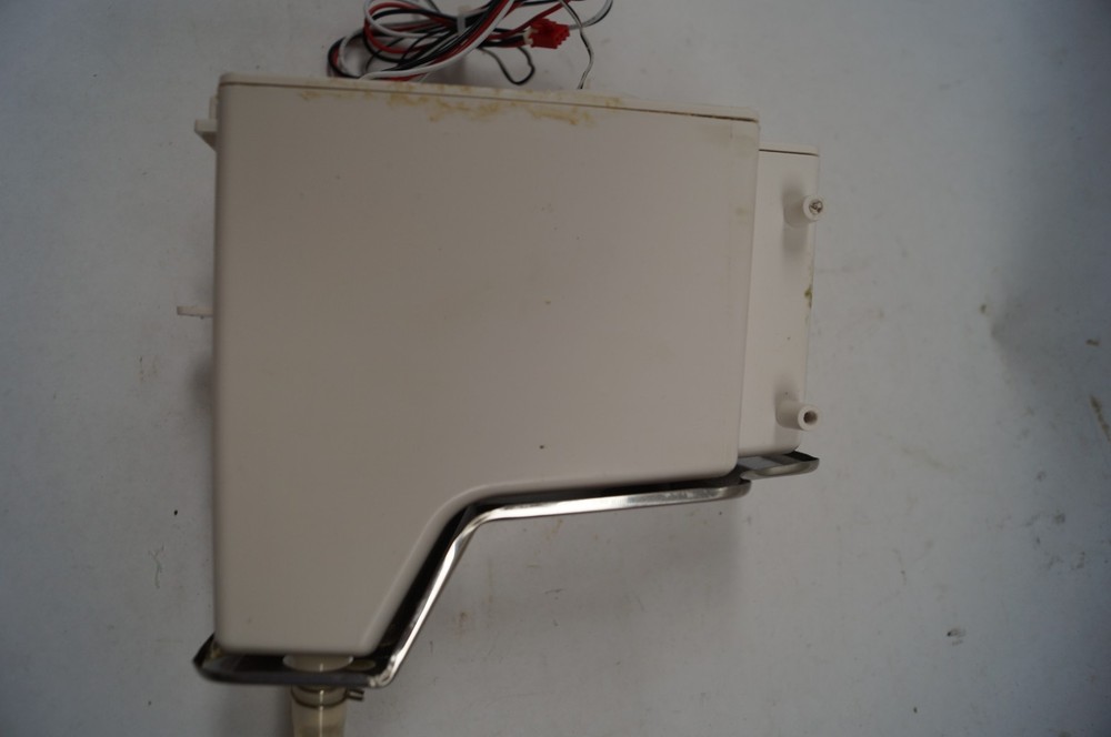 GE Profile Opal 1.0 Nugget Ice Maker - Upper Water Tank w/ Float Sensor B333