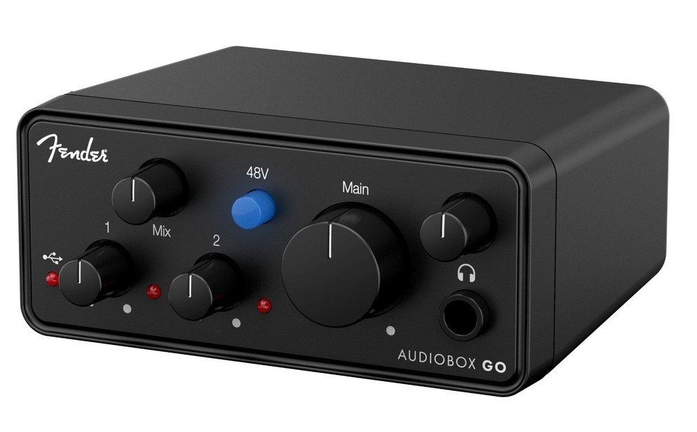 Fender AudioBox Go Compact USB-C 2x2 Audio Recording Interface+XLR Cable