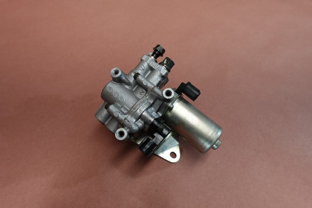 2003-2009 Honda Interceptor 800 VFR800 ABS BRAKE MODULATOR PUMP MODULE