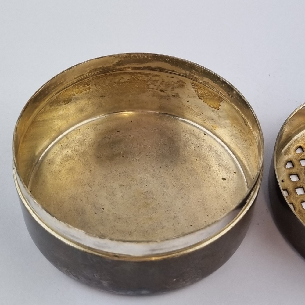 Solid Silver Potpourri And Cover 7.9cm Diameter London 1994 Maker "LS"