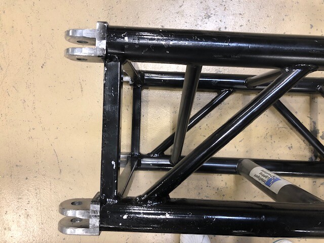 Thomas ST Truss 12x18in 2.5ft Black