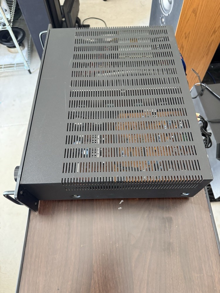 The Carver Receiver HR-752 Nice