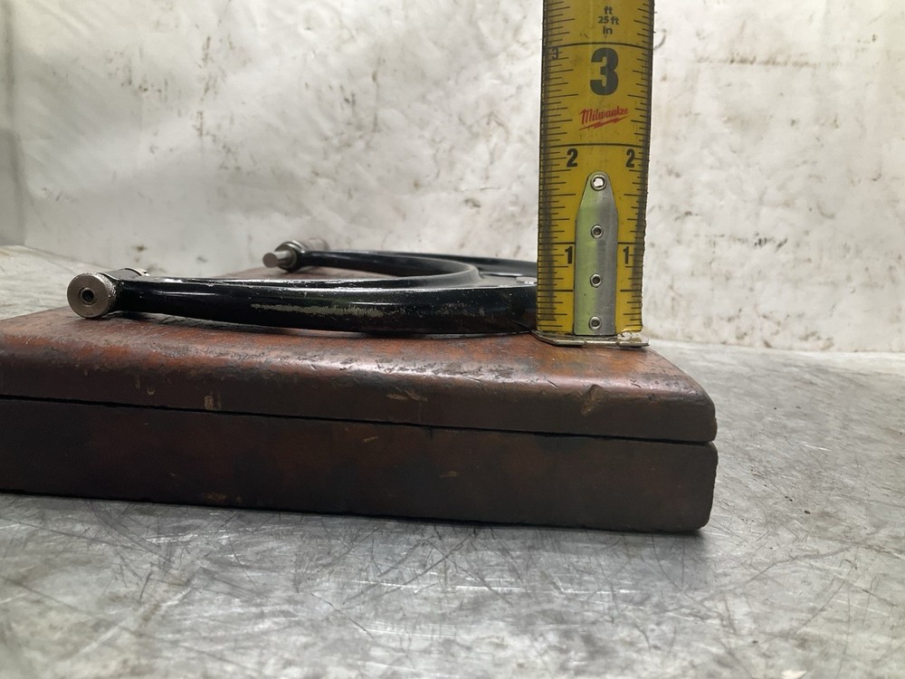 Starrett 224 Micro Meter Caliper 2" - 6" Set