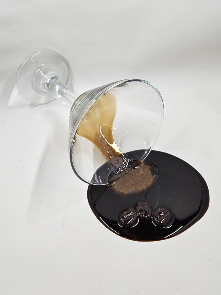 Spilled Espresso Martini Prank / Prop