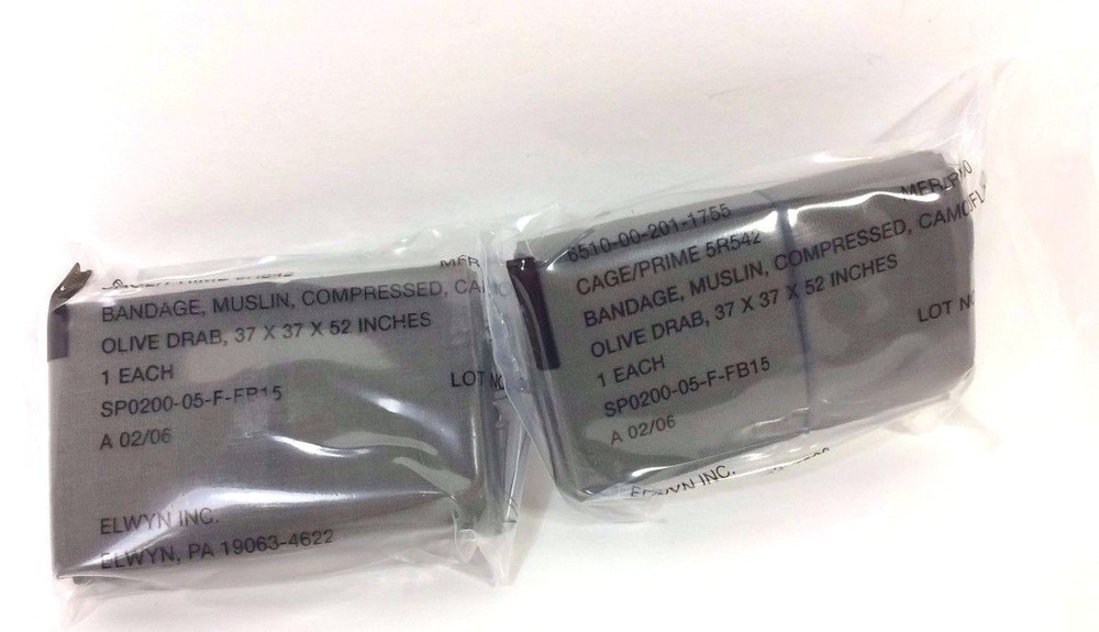 2 Muslin Compressed Triangular Bandages, Military First Aid (2 Bandages)