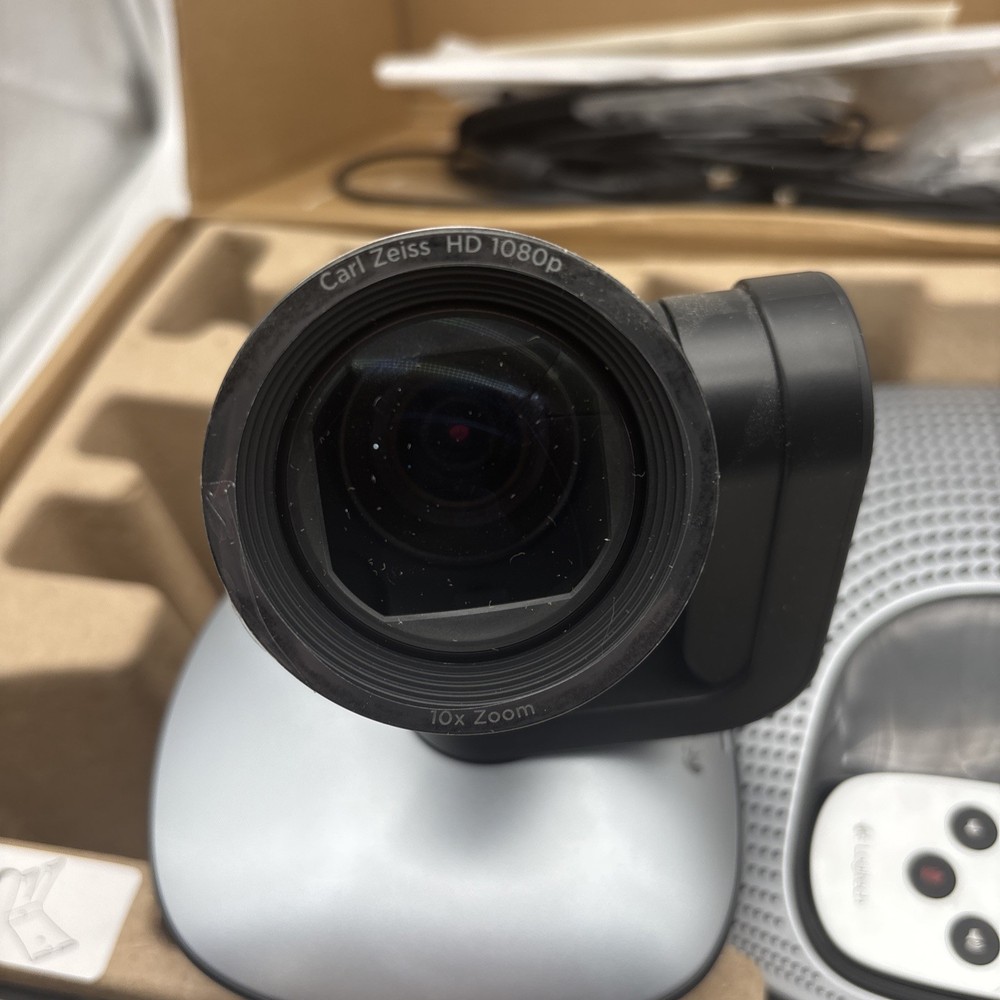 Logitech ConferenceCam CC3000e Group Video Conferencing System