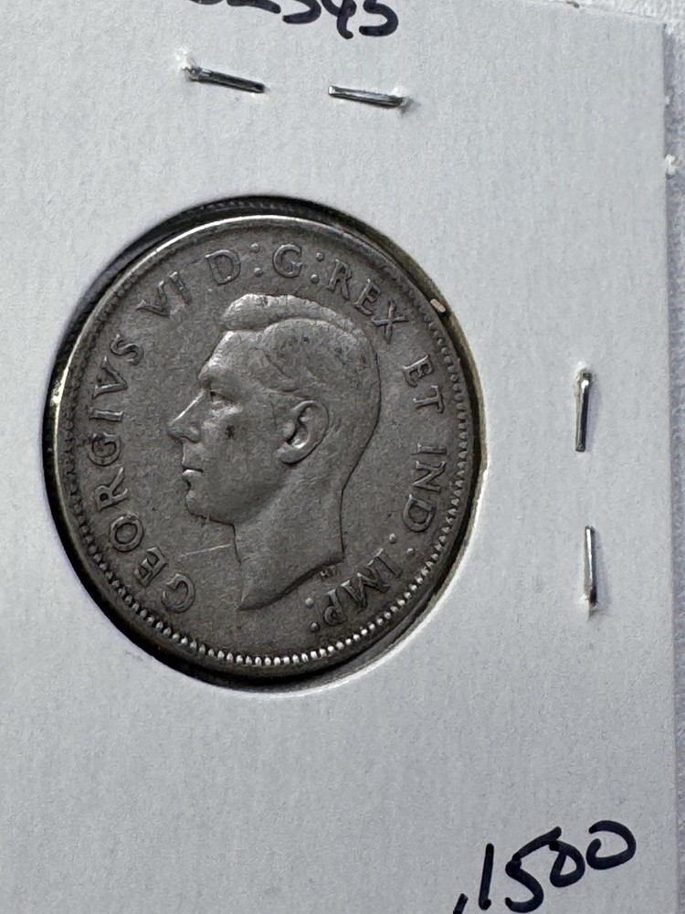 1945 Canada 25 Cents Silver Coin