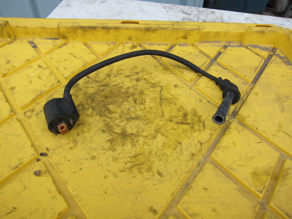 2001 Suzuki SV650 OEM ENGINE COIL