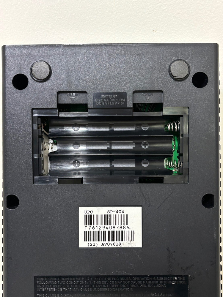 ROLAND SP-404 Portable Linear Wave Sampler From Japan